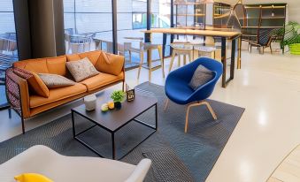 Campanile Marseille Est - Aubagne - Housity