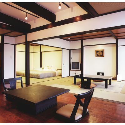 特別なセミウェスタンスタイルの部屋、ヒノキ風呂付き
