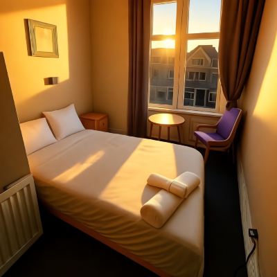 Standard Double Room with Private Bathroom St Elmo Hotel Promo Code