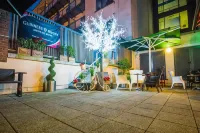 George Limerick Hotel Отели в г. 