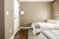 Luxury Downtown Indianapolis 1Br Prime Walkable Location Hotels in 