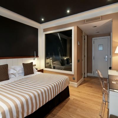 Double Room with Balcony U232 Hotel Promo Code