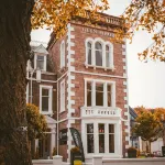Glen Mhor Hotel at Uile-Bheist 'Brewstillery' Hotels in 