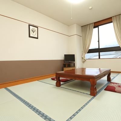 Japanese-Style Room-Main Building Oze Shinkousou Promo Code