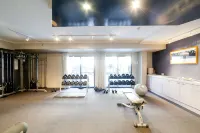 Pinnacle Apartments