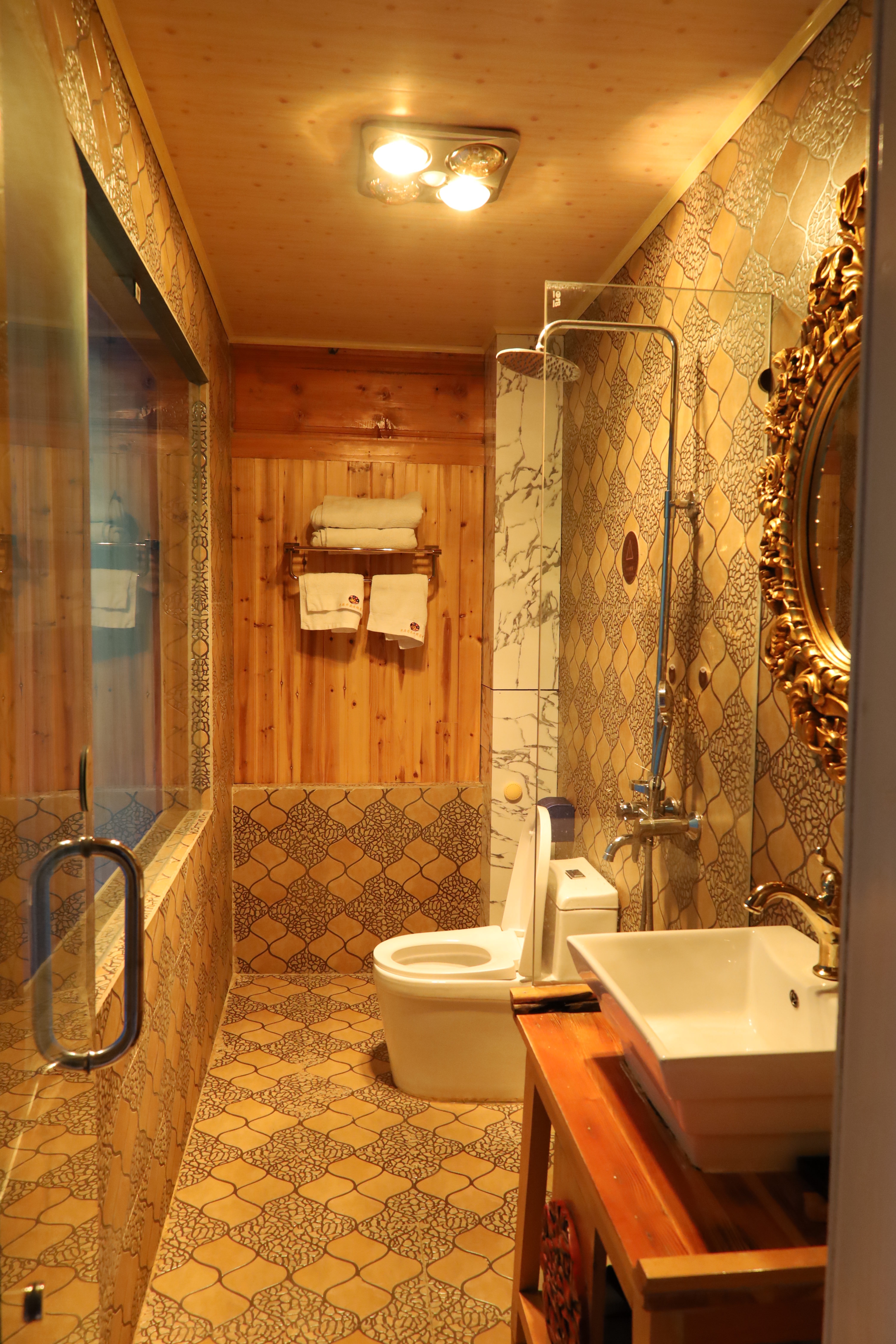 Queen Room With Terrace