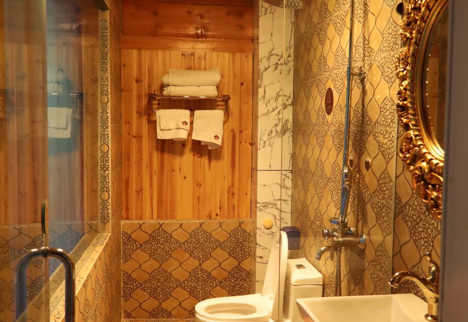 Queen Room With Terrace