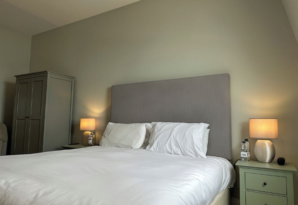 部分海景豪华大床间