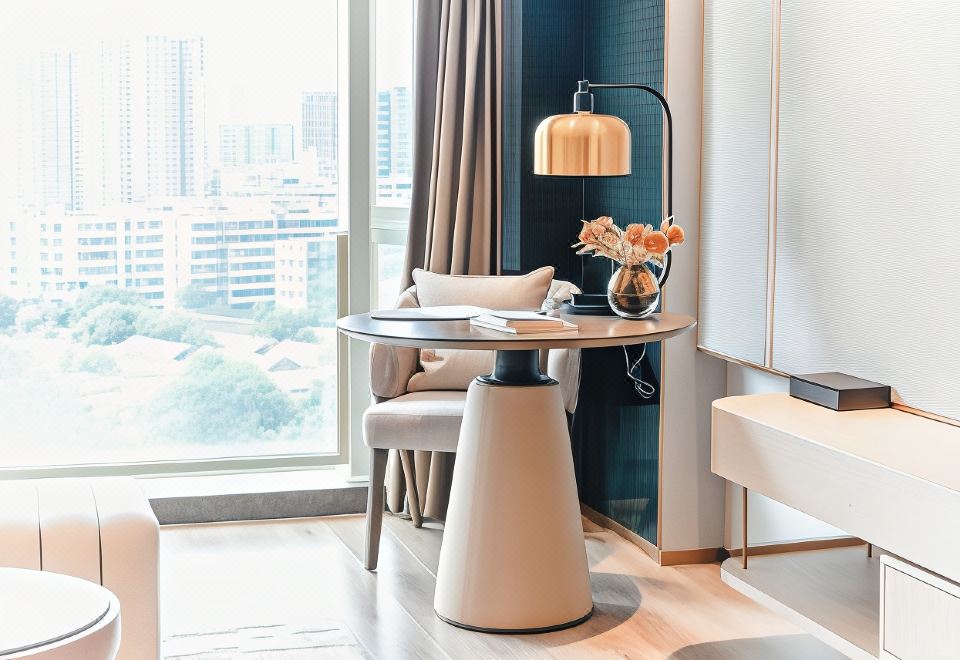 White Swan Hotel ZhanjiangSuperior Suite