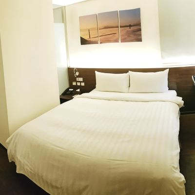 小型雙人房（無窗） 桃園歐帝花園商旅優惠