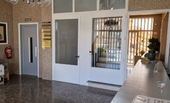 Hostal La Cañada Segoviana - Housity