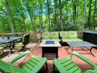 Cozy Mountain Cabin in Peaceful Setting /Near Hiking, Biking & Beech Mtn Resort