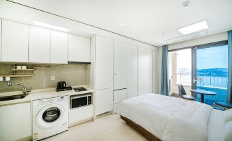 World Sky Residence Hotel - Housity