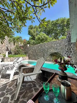 Superb house with idyllic views - 5min from the beach - close to bars & rest Hotel di 