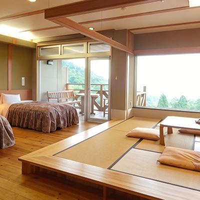 和洋折衷スタイルマウンテンビュールーム(禁煙) 湯の山 理想杜 希望荘 クーポン
