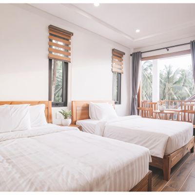 Superior Triple Room La Nube Residence Promo Code