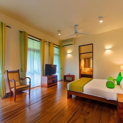 Executive Master Suite (10% off on Food & Beverage)