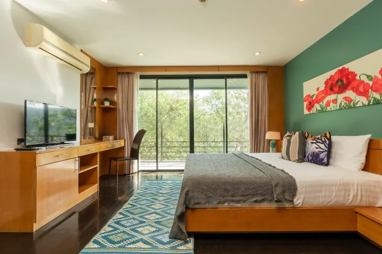 ห้องนอนสามห้อง