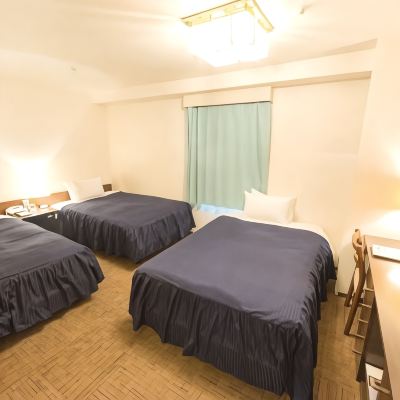 ゲストルーム(ご利用人数3名)(浴室) 静内エクリプスホテル クーポン