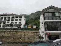 Xingshan Shijie Mountain Villa
