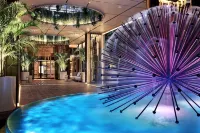 Four Seasons Hotel Hotels in 