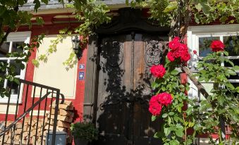 Hotel Weber - Housity