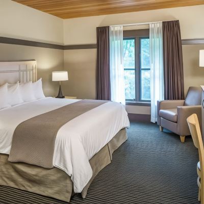 King Room Lied Lodge & Conference Center Promo Code