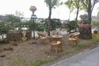 Hotel Due Pini Hotels in 