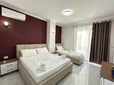 LiEl Holiday Ξενοδοχεία στην πόλη 