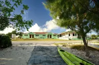 Chesters Bonefish Lodge Hotel a 