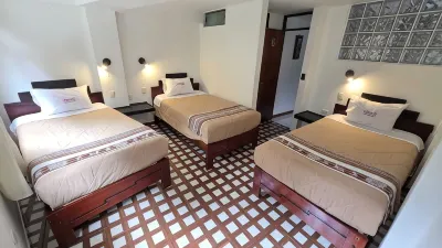 Anturios House Отели в г. 