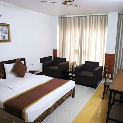 Family Suites AC (4 Bedded)