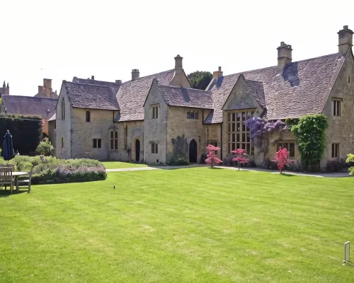 Abbots Grange Manor House Hotéis em Broadway