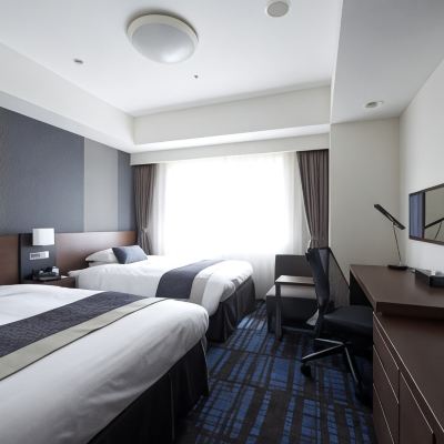 禁煙モデレートダブル+シングル 3人用 ホテルヴィスキオ尼崎 by GRANVIA クーポン