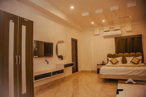 Golden Vista Resort - 10 Minute From Mayapur Temple