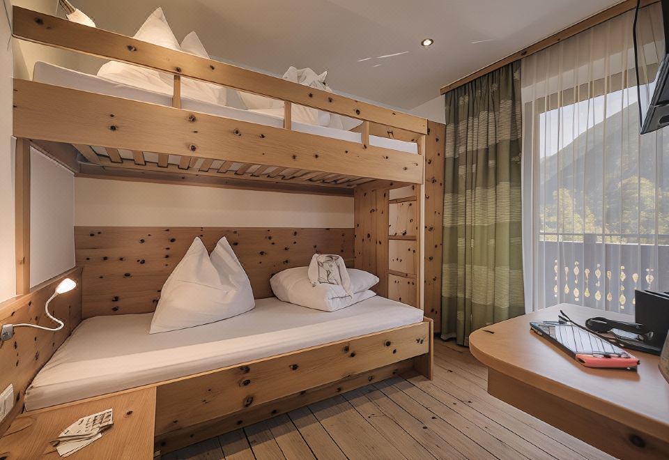 皇家小屋， 8卧室 （桑拿， 按摩浴缸 & 私人spa）