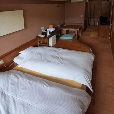 ジュニアツインルーム ミシュラン料理人による地産会席　新・海花亭いずみ クーポン