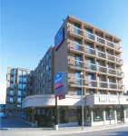 Howard Johnson Plaza by Wyndham by the Falls / Niagara Falls
