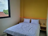 Slara Hostel Syariah 1 Hotels in 