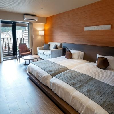 本館レギュラーフロア レギュラー ツイン（浴室付き、リバービュー） 熱海温泉 料理旅館 渚館 クーポン