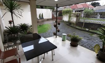 Gio Guesthouse Bogor