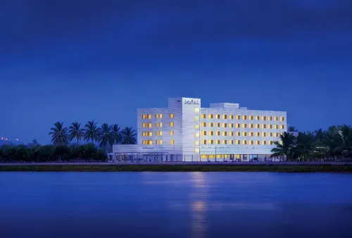 Hotel Naveen Lakeside