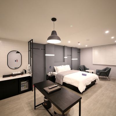 스탠다드 더블룸 천안 유디자인 호텔 쿠폰