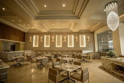 The Royal Mandaya Hotel Davao Отели в г. 