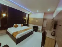 Olympus Hotel & Suites Отели в г. 
