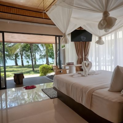 Beach Front Villa Long Beach Chalet(SHA Extra Plus) Promo Code