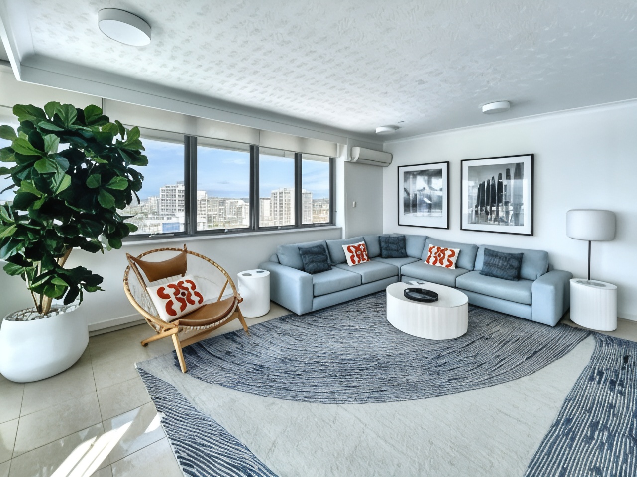 海景三卧室顶层公寓