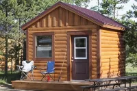 Headwaters Lodge & Cabins at Flagg Ranch Hotel a 