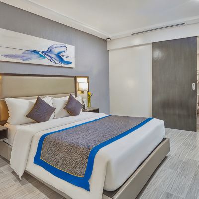 1 Bedroom Junior Suite With Living Room Savoy Hotel Manila Promo Code