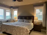 Vineyard Villa Bayview Getaway. Family Friends Gathering and Kids' Fun Paradise Hotele w: 
